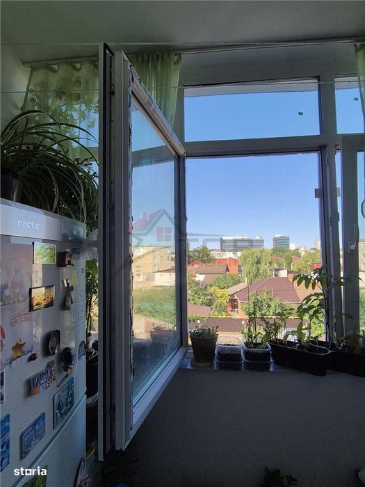 Vanzare apartament 2 camere decomandat- circular - Podul de Piatra
