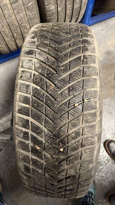 Зимни гуми 235/60/18 XL 107V INFINITY ECOZEN PLUS