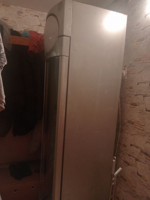 Продаю Холодильник для напитков