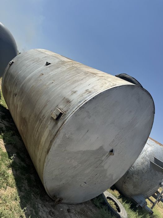 Емкость Цистерна 25куб сотилади холати зур