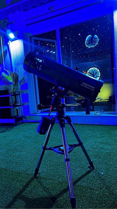 Telescop Celestron AstroMaster 130EQ – stare impecabilă