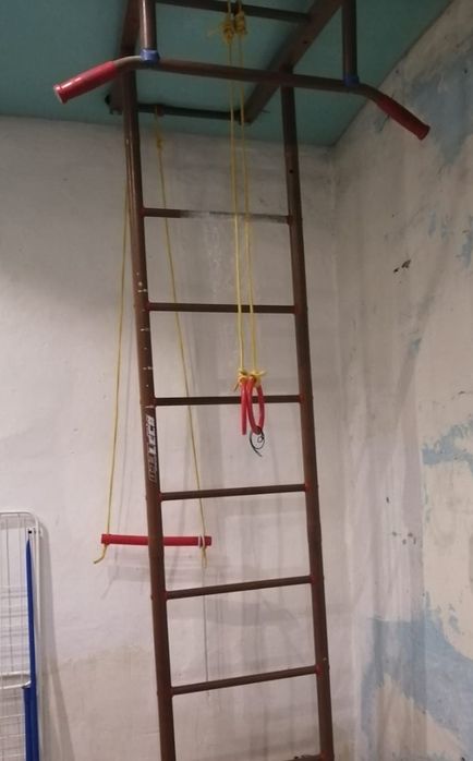 Шведская стенка продам