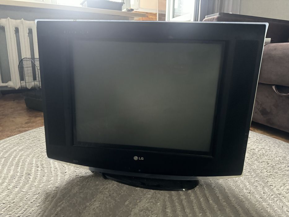 телевизор в рабочем состоянии