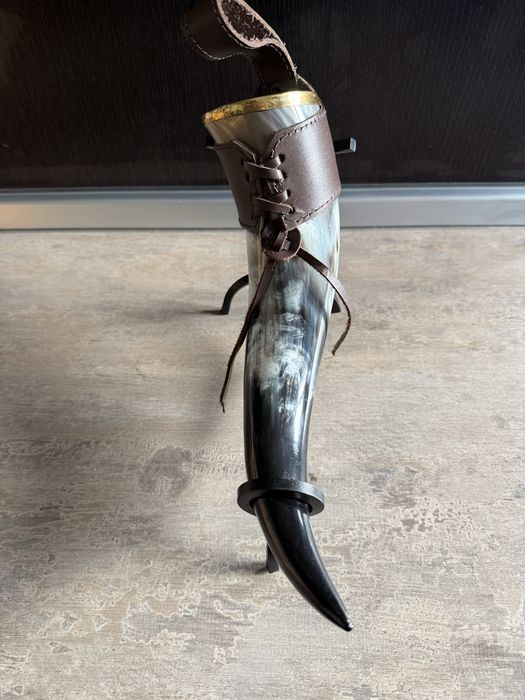 Corn de baut , viking