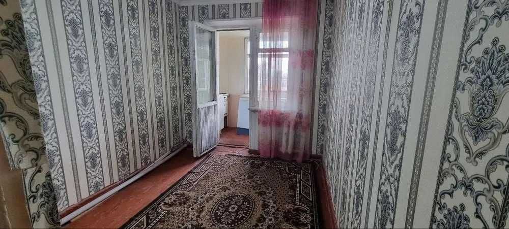 Одна комнатная квартира срочна Лисунова