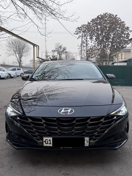 Hyundai Elantra 2021   Фулл позиция