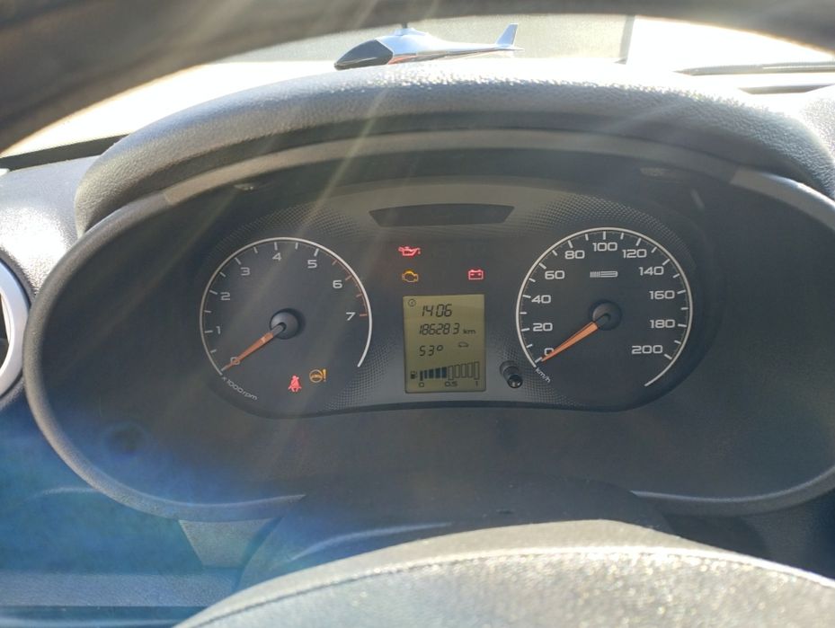 Продам машина Лада Гранта