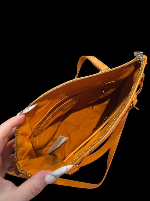 Vând Geantă Desigual