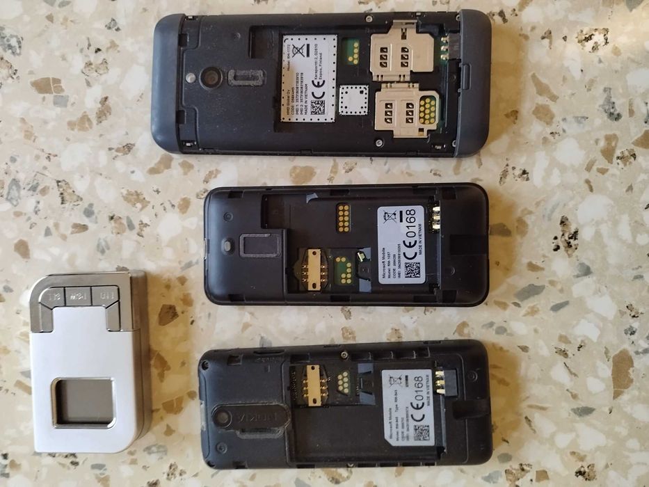 Телефони Nokia 230 Dual SIM/Nokia 130/Nokia 108