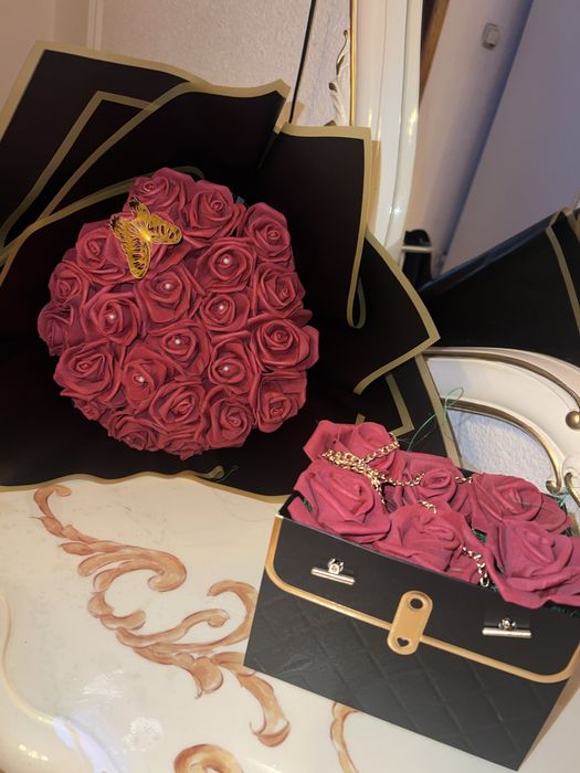 Vand buchete de trandafir din sapun