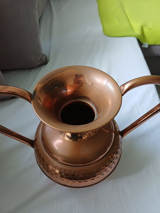 Медна ваза,Френска