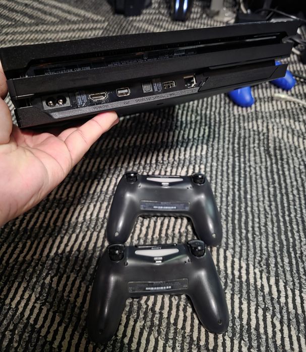 Ps4 pro 1tb 9.00