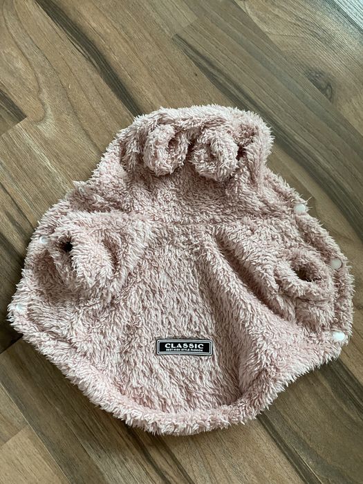 Дрехи и аксесоари за малка порода куче - НОВИ!!!