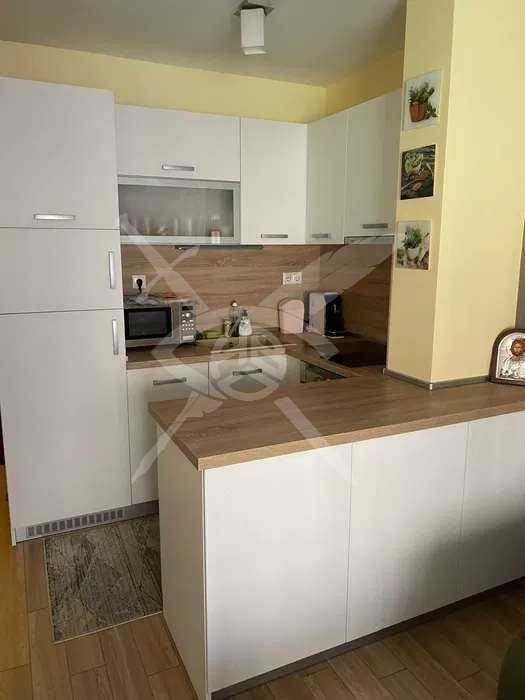 Двустаен апартамент - кв. Христо Смирненски - 11875671