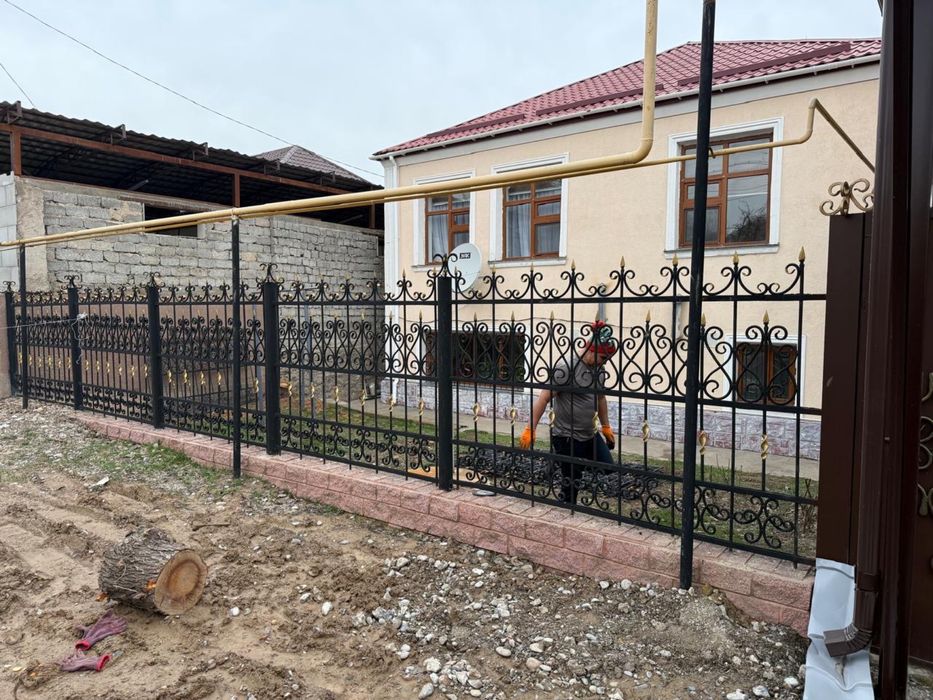 Ворота и кованные  ограждения