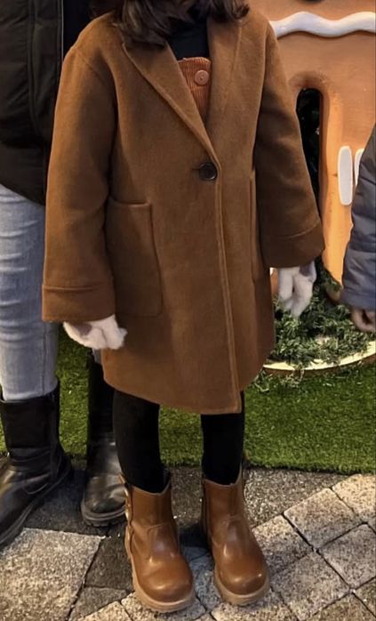 Zara пальто детский 6-7лет