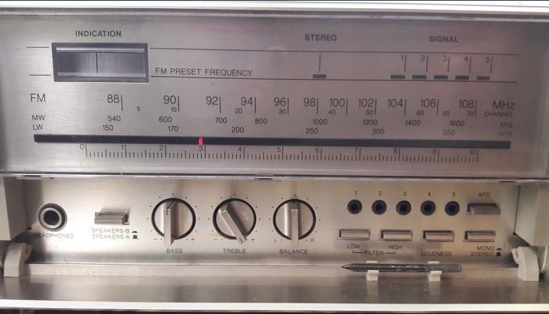 Radio statie audio ITT hi fi 9031