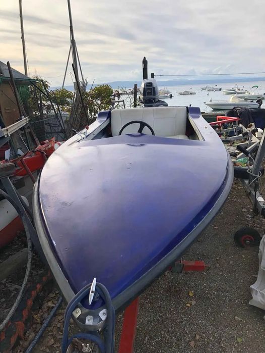 Barca cu motor 35 Cp+peridoc