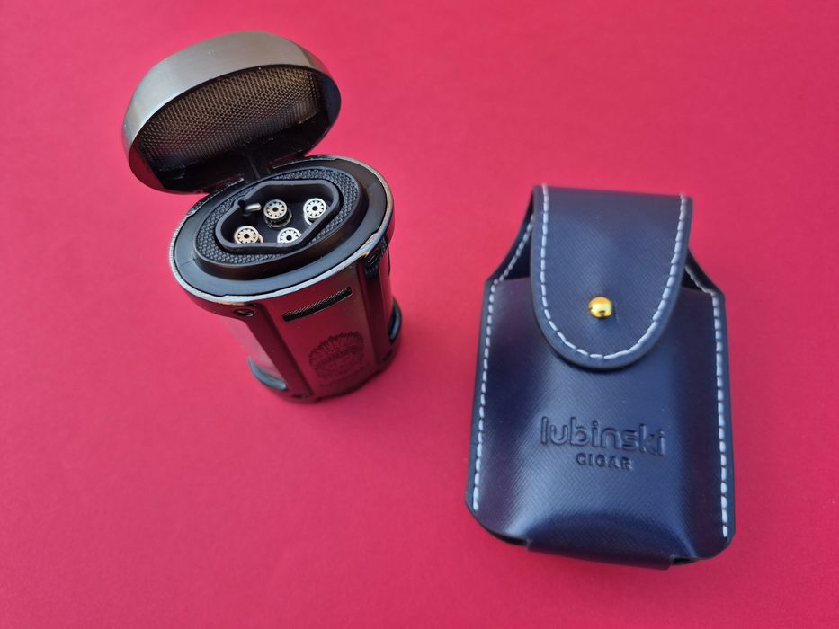Луксозен комплект lubinski,запалка за пури с калъф