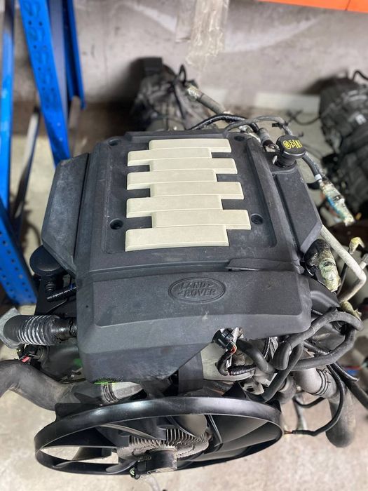 Двигатель Мотор Land Rover 4.4 литра