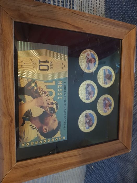 Плакети монети и банкнота  MESSI