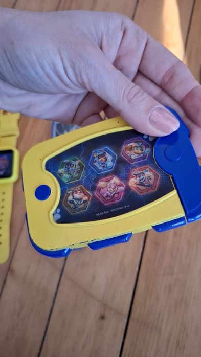 Полицейски аксесоари на Чейс от Пес патрул/ Paw patrol + подарък