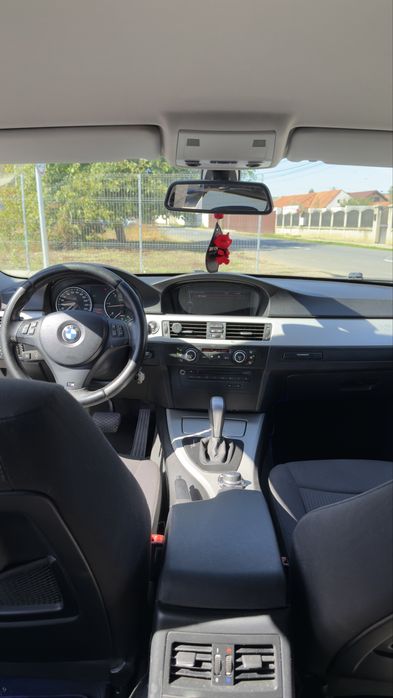 BMW SERIA 3 318d, automat, facelift