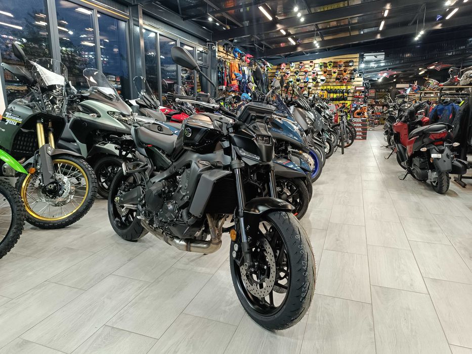 Yamaha MT-09  model 2025  0km-pret PROMO prin EST BIKE Campina