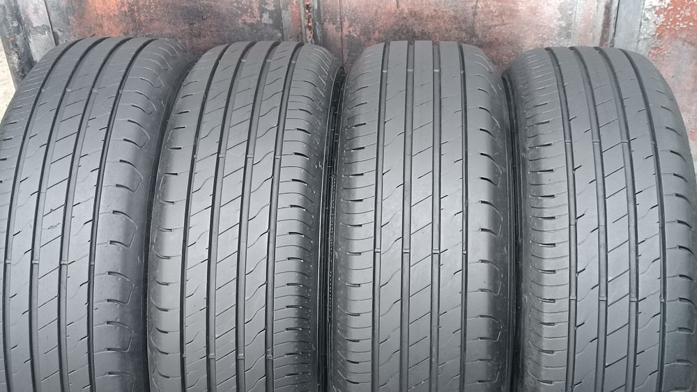 215/65/17 Goodyear Дот 3124