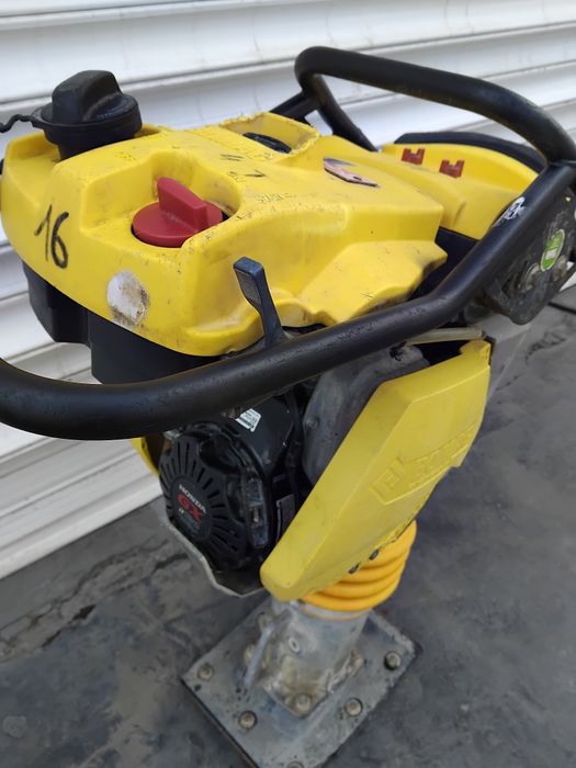 Бензинова Трамбовка BOMAG BT65