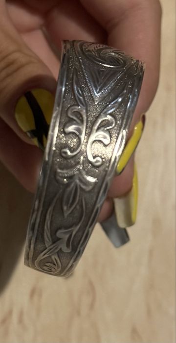 Серебрянеыц браслет
