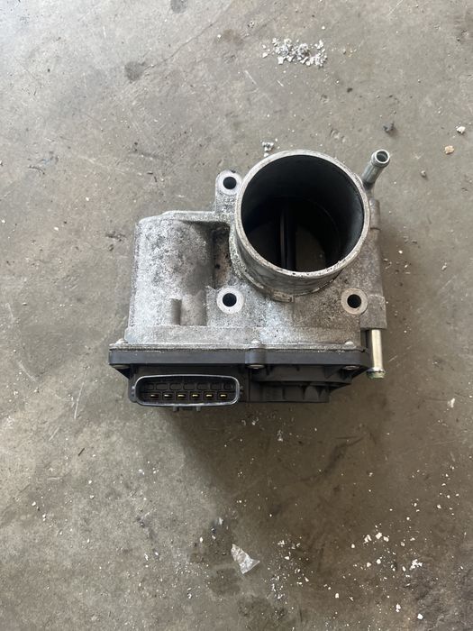clapeta acceleratie mazda 6 2.0d e4