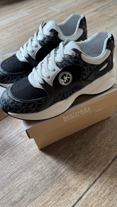Обувки Michael Kors