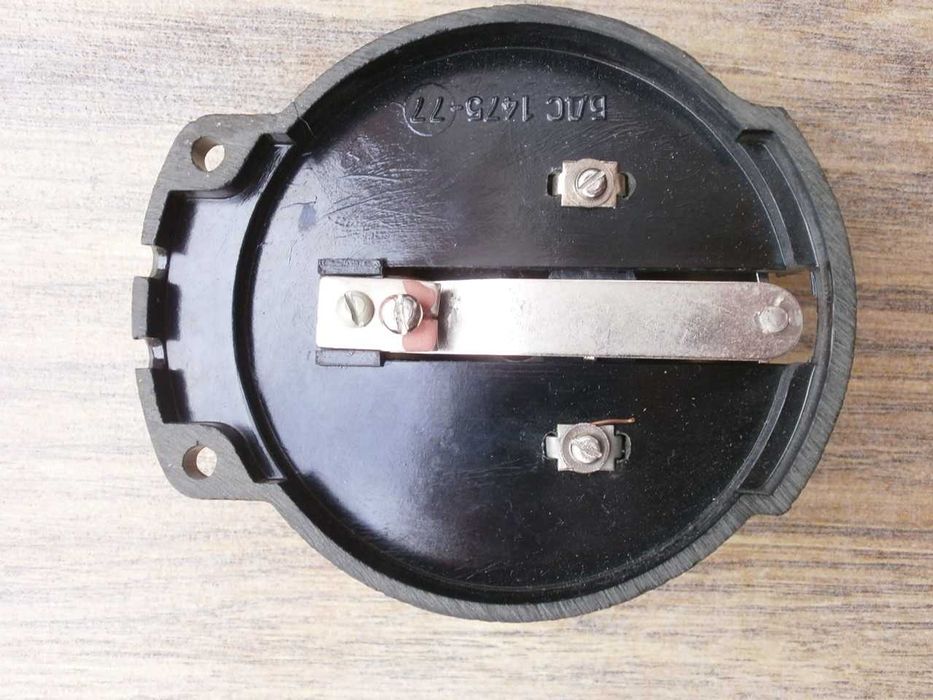 Чисто Нов Звънец Домашен Български по БДС Бакелит от Соц-а