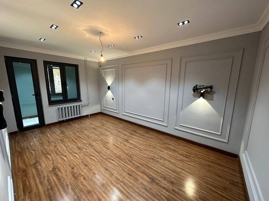 Продаётся Юнусабад 4 кв-л 1в2/1/4 Паспортный стол