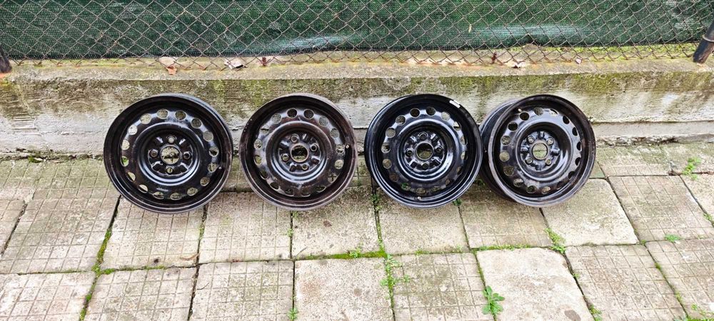 Джанти с тасове 14 toyota aygo/108/C1