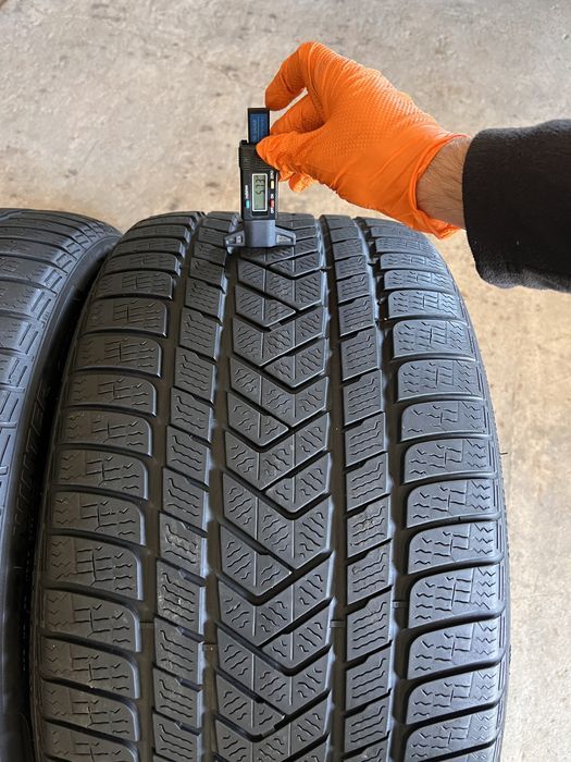 2 anvelope iarna 315/30/21 , pirelli , dot 2022 , 5.7 mm