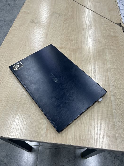 Ноутбук LENOVO laptop