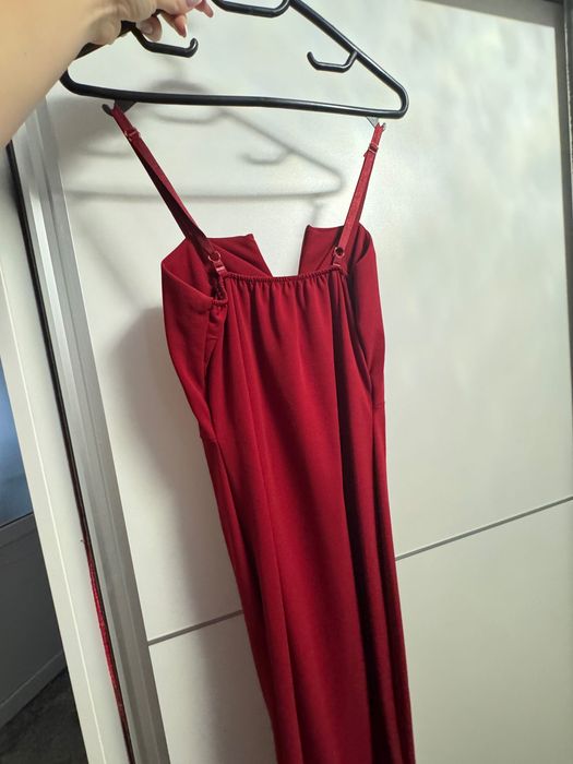 Rochie roșie mulata