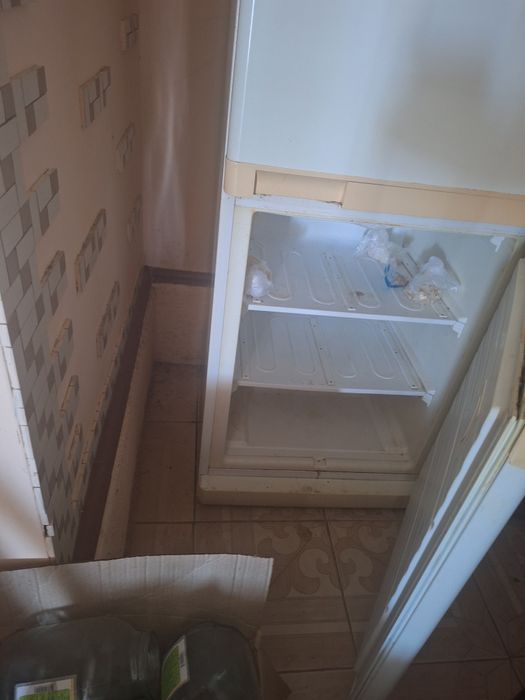 Продается холодильник
