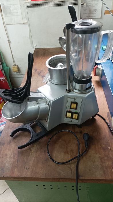 Продавам професионален Групобар MAKAP P520, Evolution, Италиански