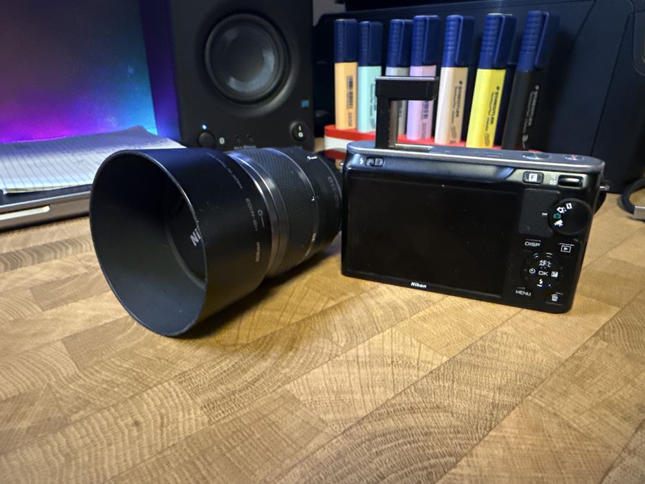 Aparat foto Mirrorless Nikon 1 J1 + Obiectiv Tele 30-110mm VR