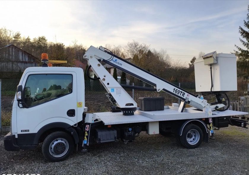 Nissan Cabstar NT400 Nacela Nissan Cabstar Nt400 Nacela