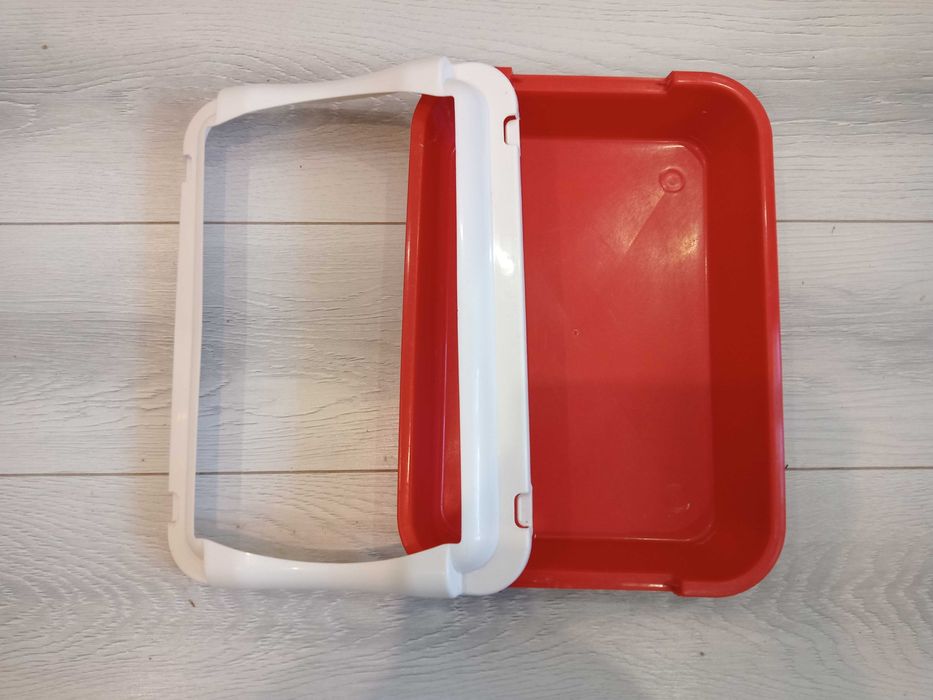 Лоток (лотки) и миски для кошек