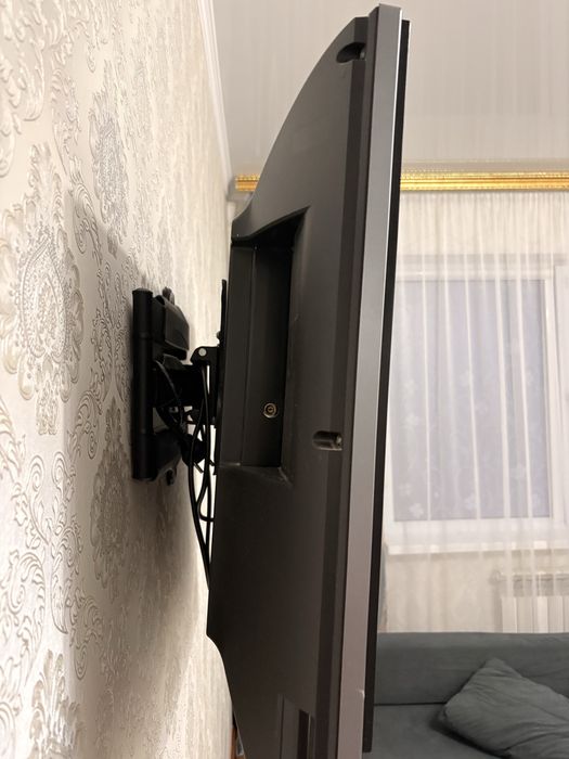 Продам телевизор