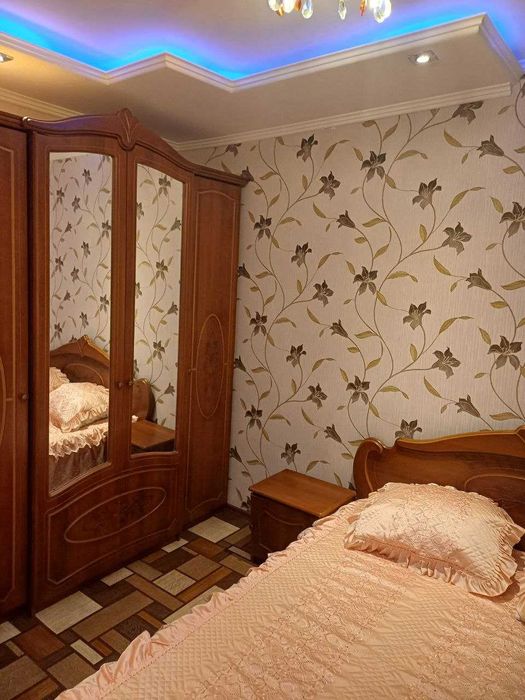 Сдам 2-комн. квартиру в центре. ПОСУТОЧНО.