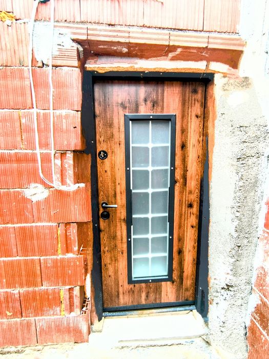 Продава се Къща в София, Факултета - 90 кв.м за 1378 €/кв.м - Снимка #2