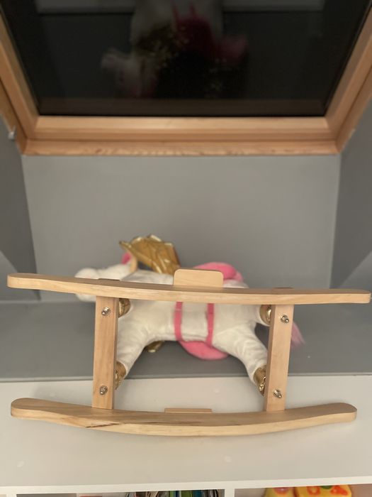 Люлеещо конче - бяло с розово