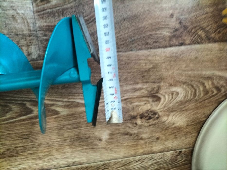 Бур в отличном состоянии(новый)