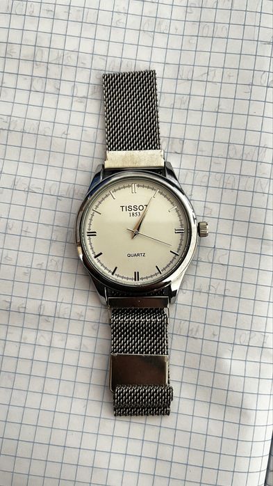 Продам часы Tissot